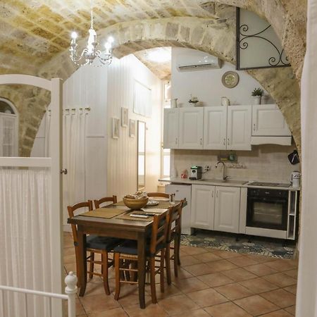 Terra E Marte Casa Vacanza Bari Ngoại thất bức ảnh