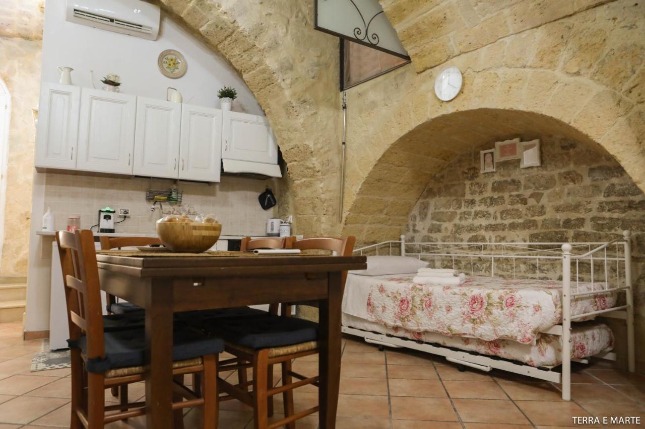 Terra E Marte Casa Vacanza Bari Ngoại thất bức ảnh